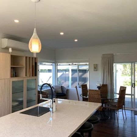 Walnut House Havelock North Exterior foto